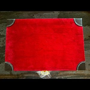 🟩🟢VICTORIA HAGAN Red🔴Crushed Velvet Holiday Memento Hinged Box NWT